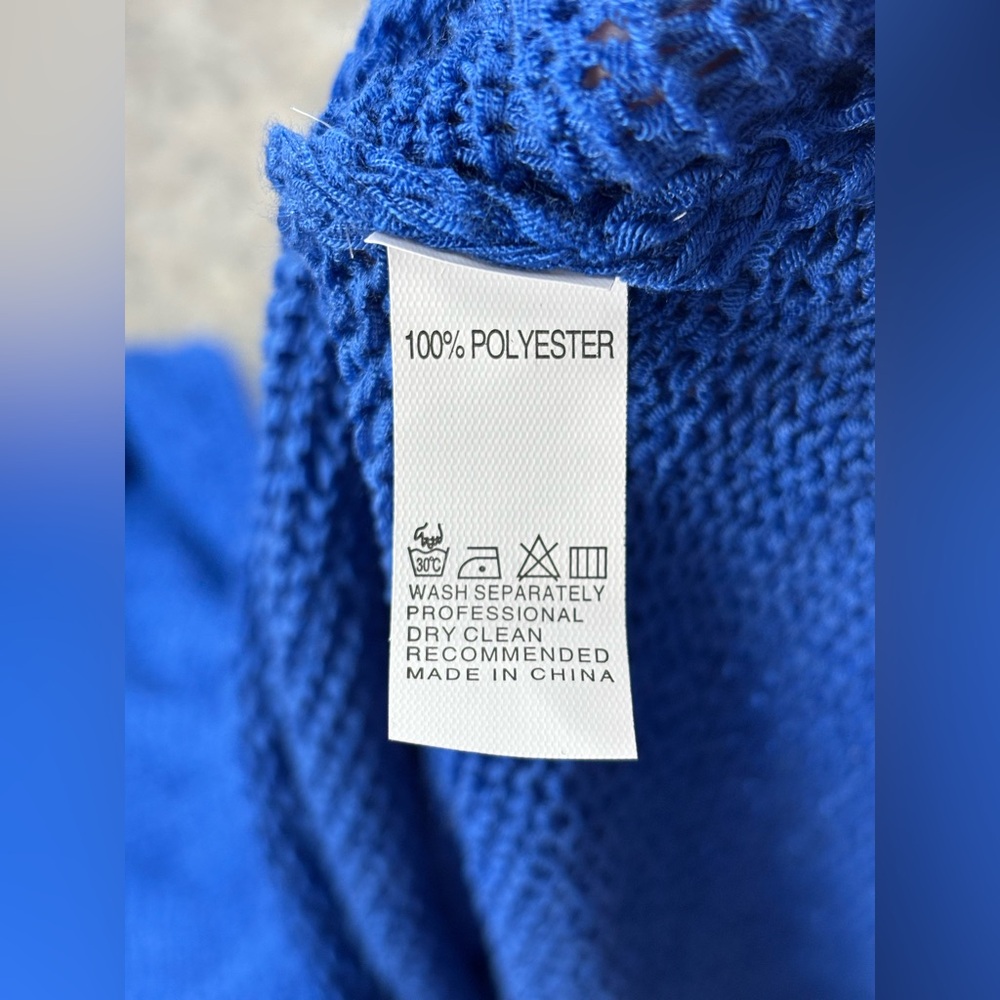 Sleeveless V-Neck Blue Knit Tank Top/shorts set - Picture 12 of 16